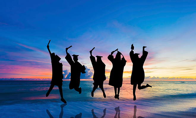 業(yè)績優(yōu)于資歷，能力高于學歷